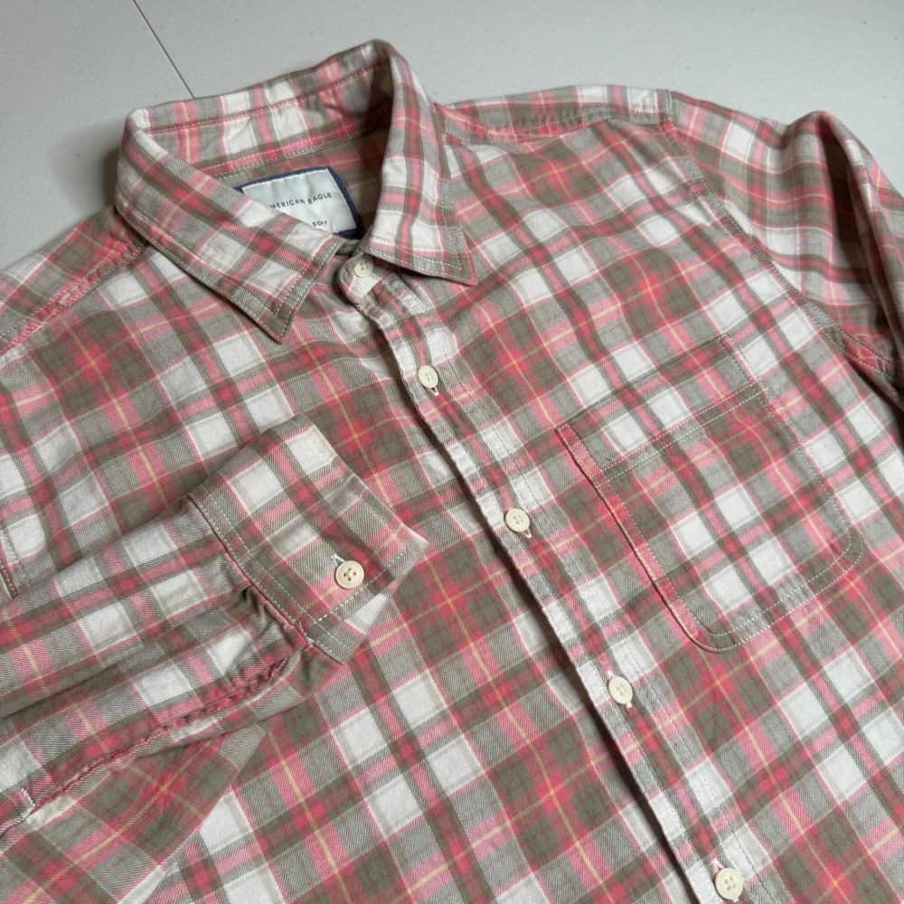 American Eagle Mens Medium Super Soft Plaid Flannel Pink Olive Green Long Sleeve
